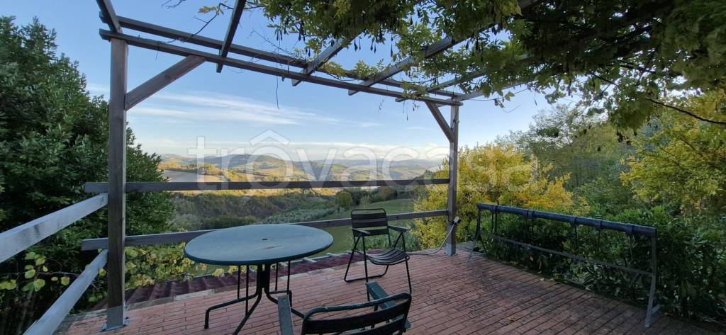 casa indipendente in vendita a Mondaino