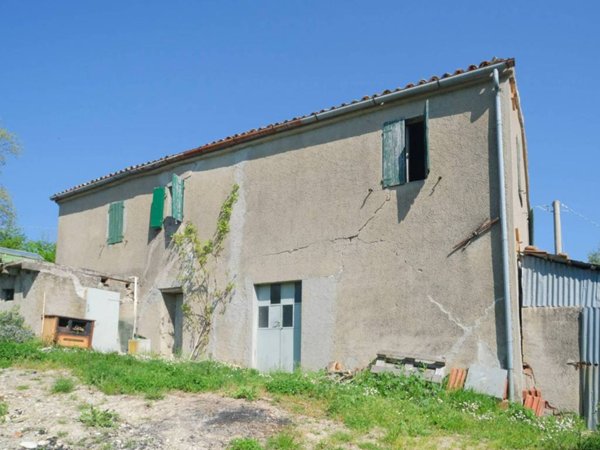 casa indipendente in vendita a Mondaino