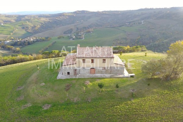 casa indipendente in vendita a Mondaino in zona Laureto