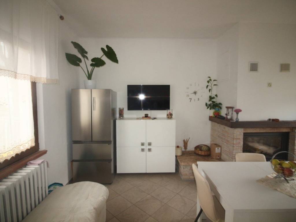 casa indipendente in vendita a Mondaino