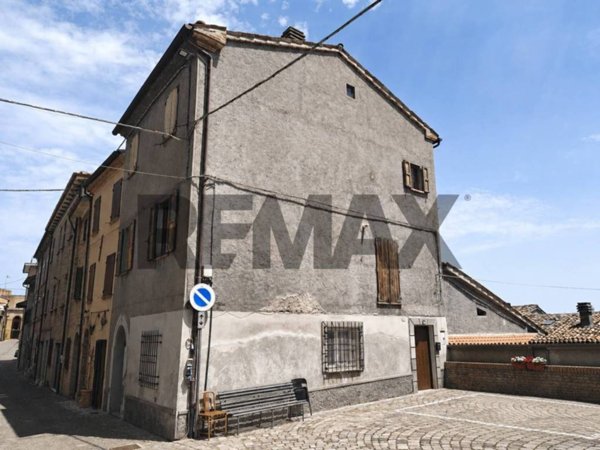 casa indipendente in vendita a Mondaino