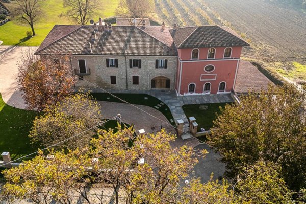 casa indipendente in vendita a Volpedo