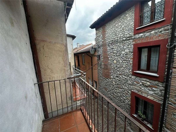 casa indipendente in vendita a Volpedo