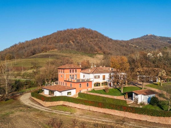 casa indipendente in vendita a Volpedo