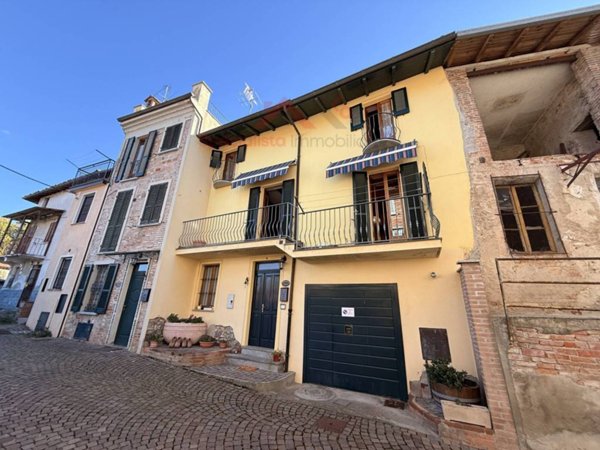 casa indipendente in vendita a Volpedo