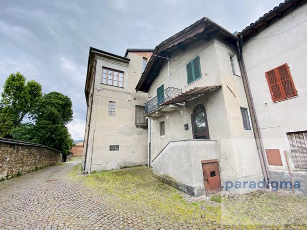 casa indipendente in vendita a Volpedo