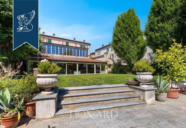 casa indipendente in vendita a Volpedo