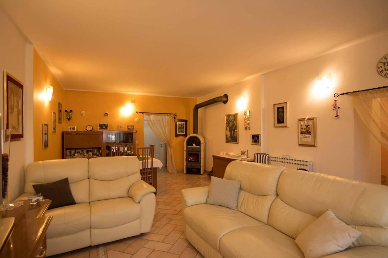 casa indipendente in vendita a Montefiore Conca in zona Serra di Sopra
