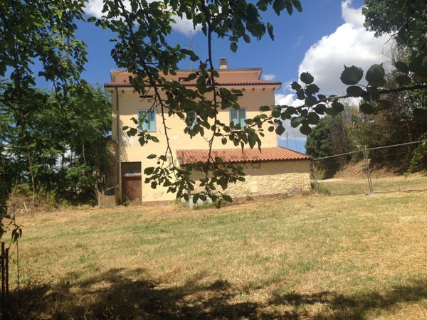 appartamento in vendita a Montefiore Conca