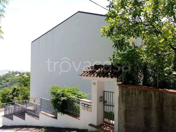 casa indipendente in vendita a Montefiore Conca