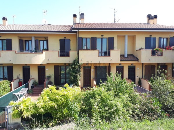 appartamento in vendita a Montefiore Conca