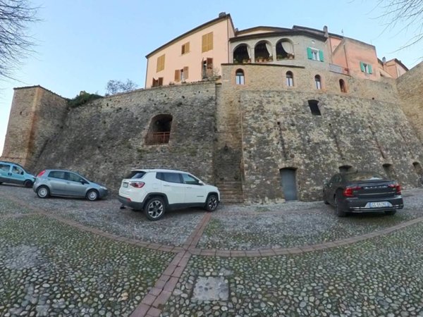 negozio in vendita a Montefiore Conca in zona Borgo Pedrosa