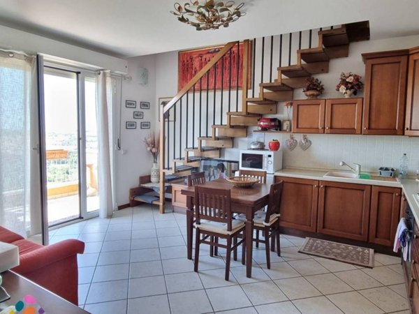 appartamento in vendita a Montefiore Conca in zona Serra di Sotto