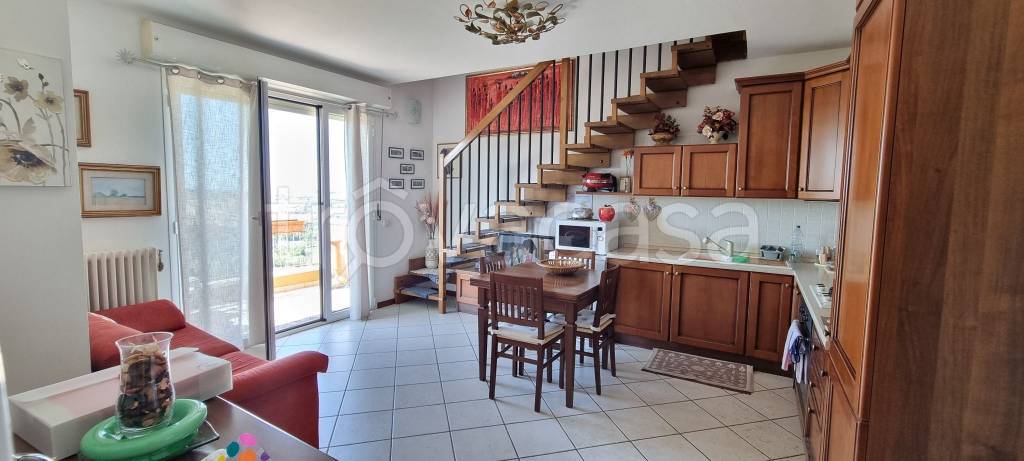 appartamento in vendita a Montefiore Conca in zona Serra di Sotto