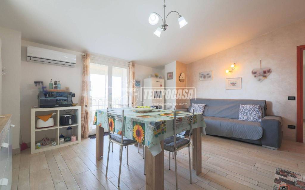 appartamento in vendita a Montefiore Conca