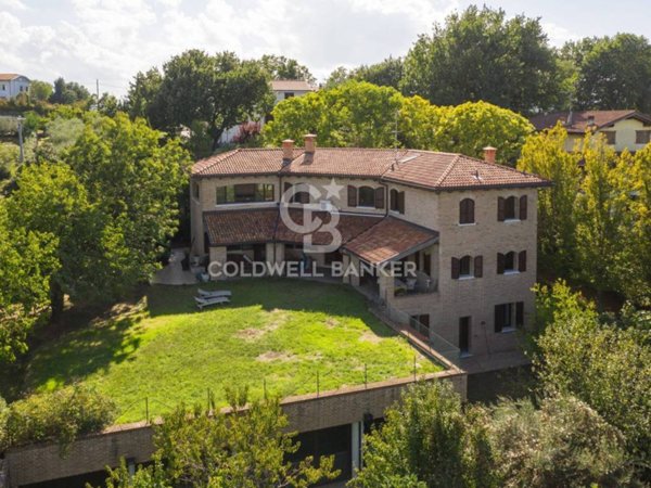 casa indipendente in vendita a Montefiore Conca