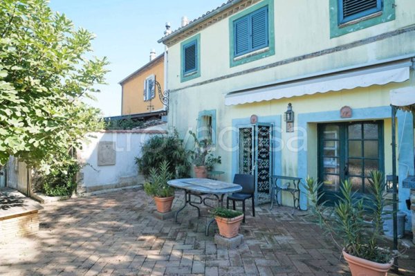 casa indipendente in vendita a Montefiore Conca