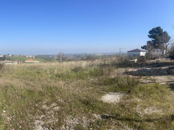 terreno edificabile in vendita a Montefiore Conca in zona La Falda