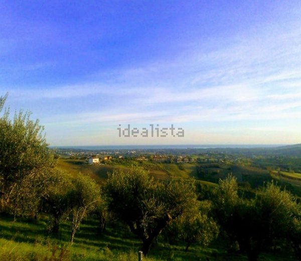 terreno edificabile in vendita a Montefiore Conca