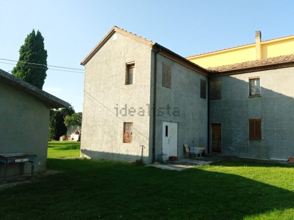casa indipendente in vendita a Montefiore Conca