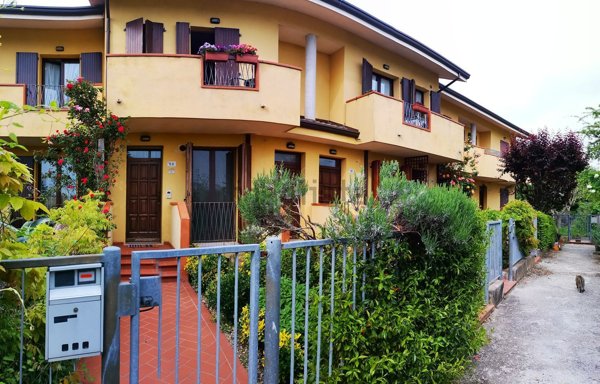 appartamento in vendita a Montefiore Conca