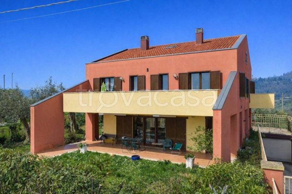 casa indipendente in vendita a Montefiore Conca in zona Serra di Sotto