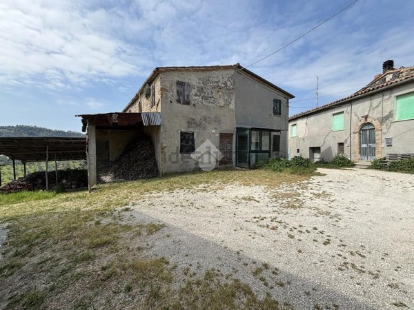 casa semindipendente in vendita a Montefiore Conca