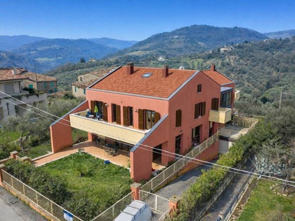 casa indipendente in vendita a Montefiore Conca