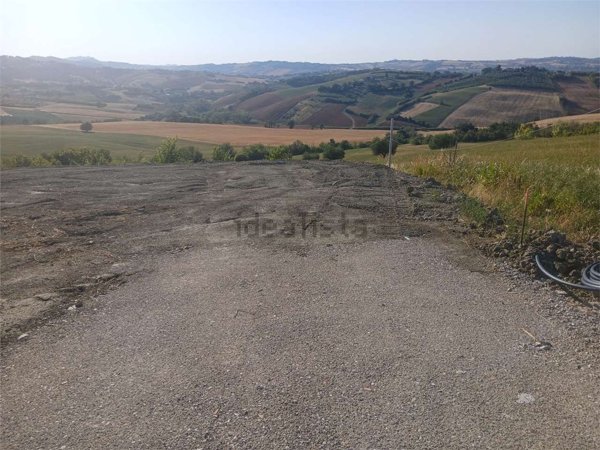 terreno edificabile in vendita a Montefiore Conca in zona Serbadone