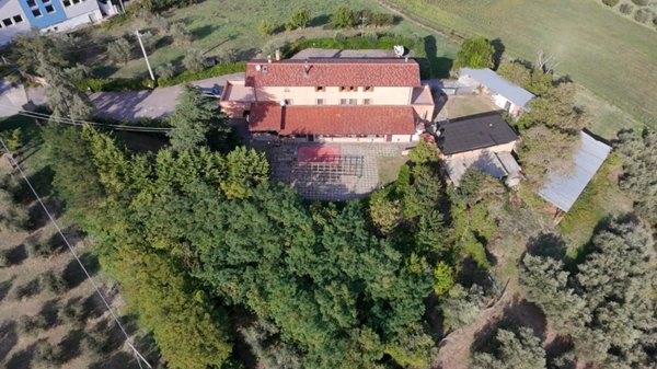 casa indipendente in vendita a Montefiore Conca in zona Borgo Pedrosa