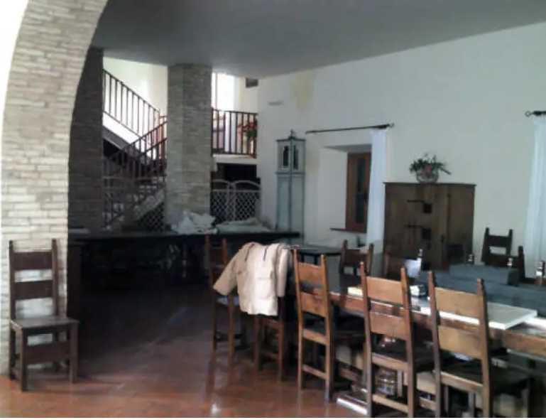 casa indipendente in vendita a Montegridolfo