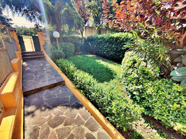 appartamento in vendita a Montegridolfo in zona Trebbio