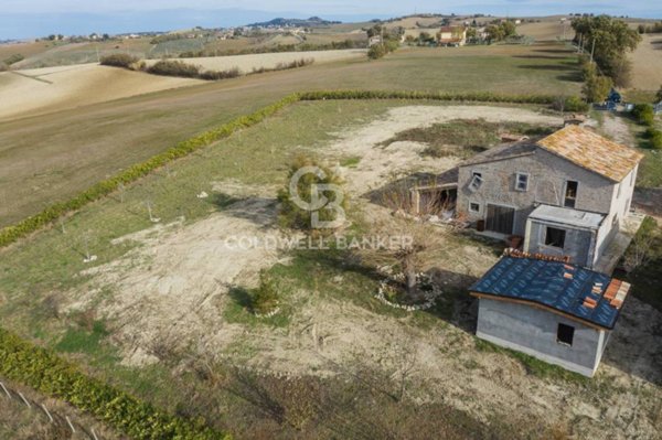 casa indipendente in vendita a Montegridolfo