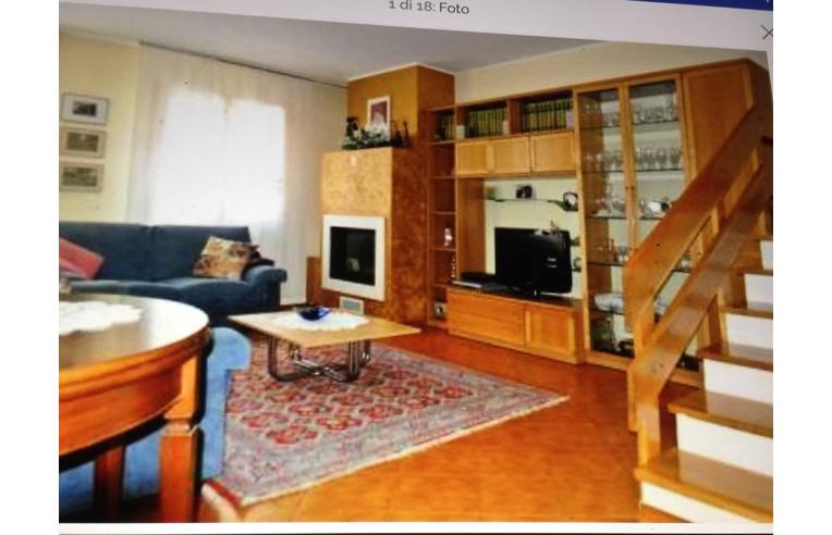 casa indipendente in vendita a Montegridolfo in zona Trebbio