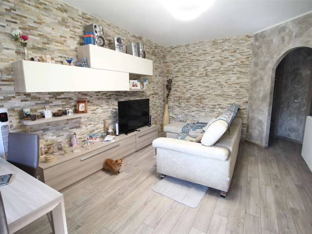 appartamento in vendita a Montegridolfo in zona Trebbio