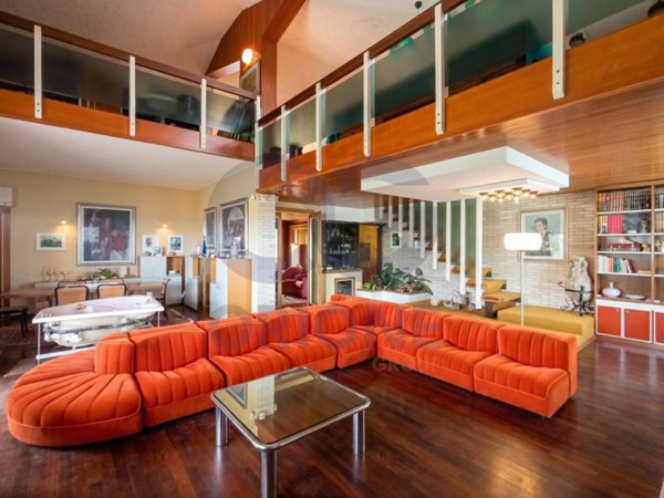 casa indipendente in vendita a Montegridolfo