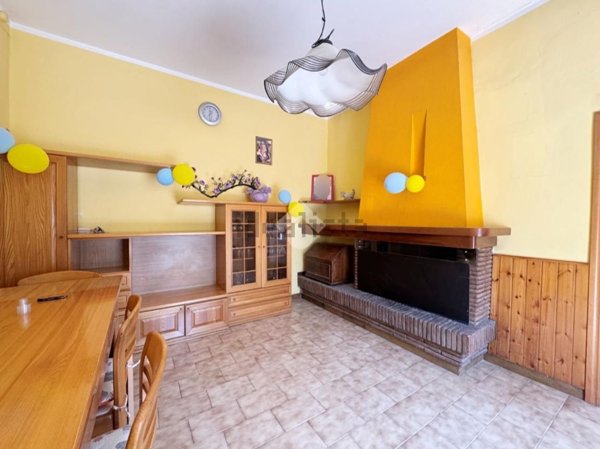 appartamento in vendita a Montegridolfo in zona San Pietro