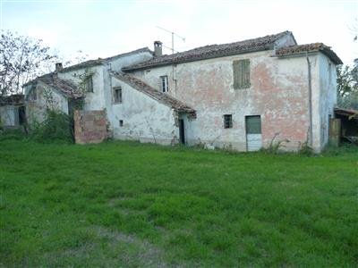 villa in vendita a Montegridolfo in zona San Pietro
