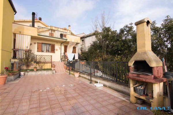 casa semindipendente in vendita a Morciano di Romagna
