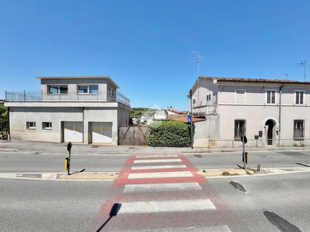 casa indipendente in vendita a Morciano di Romagna