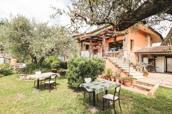 casa indipendente in vendita a Morciano di Romagna