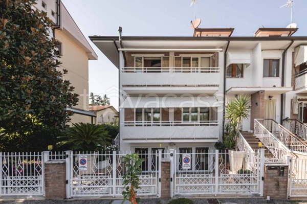 casa indipendente in vendita a Morciano di Romagna