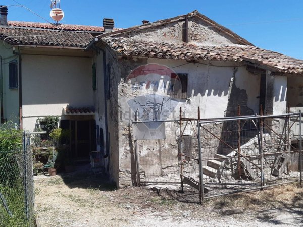 casa indipendente in vendita a Morciano di Romagna