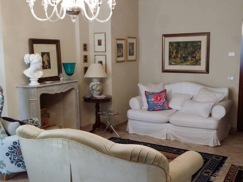 casa indipendente in vendita a Morciano di Romagna