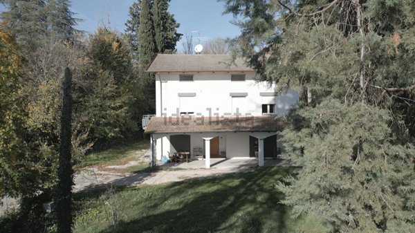 casa indipendente in vendita a Morciano di Romagna