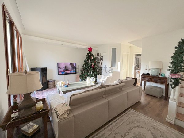 casa indipendente in vendita a Morciano di Romagna