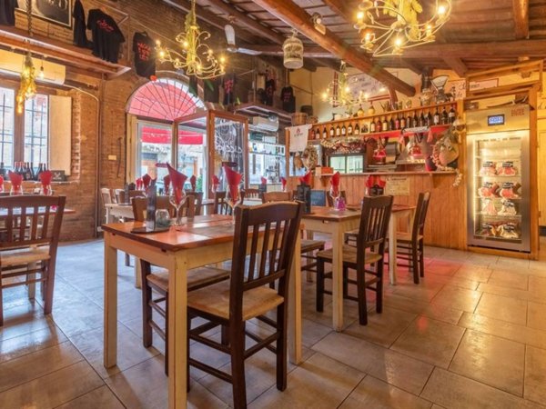 negozio in vendita a Morciano di Romagna