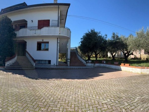 casa indipendente in vendita a Morciano di Romagna