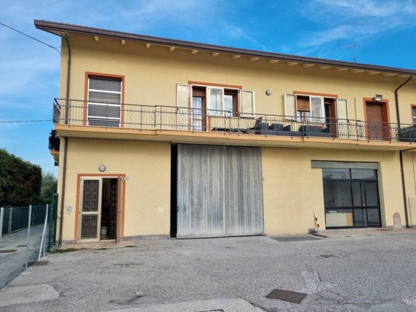 casa indipendente in vendita a Morciano di Romagna