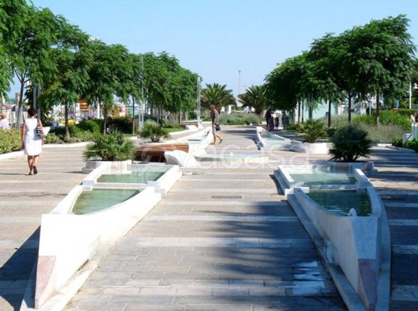negozio in vendita a Riccione